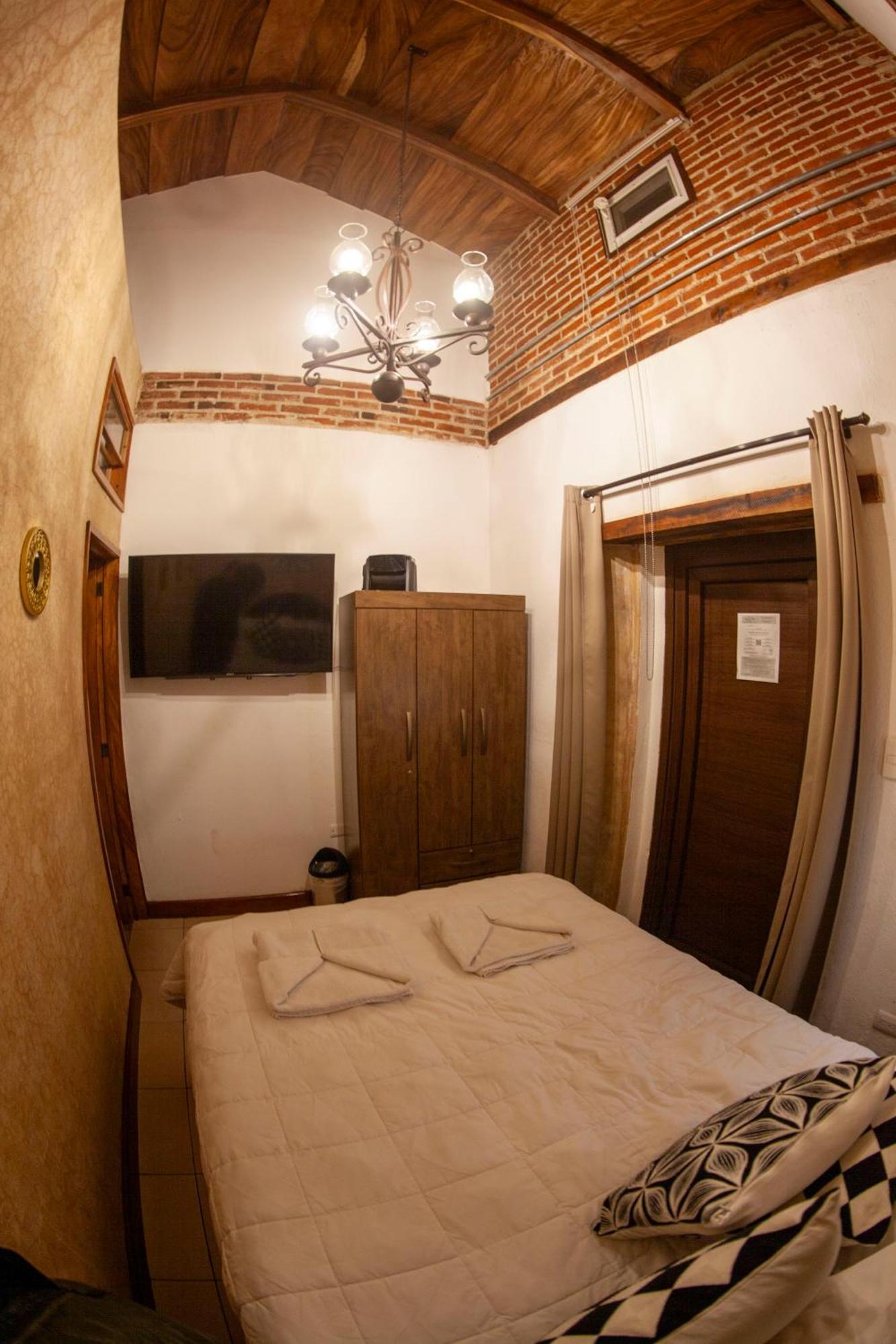 Hot Chipilin Hostel Antigua Kültér fotó