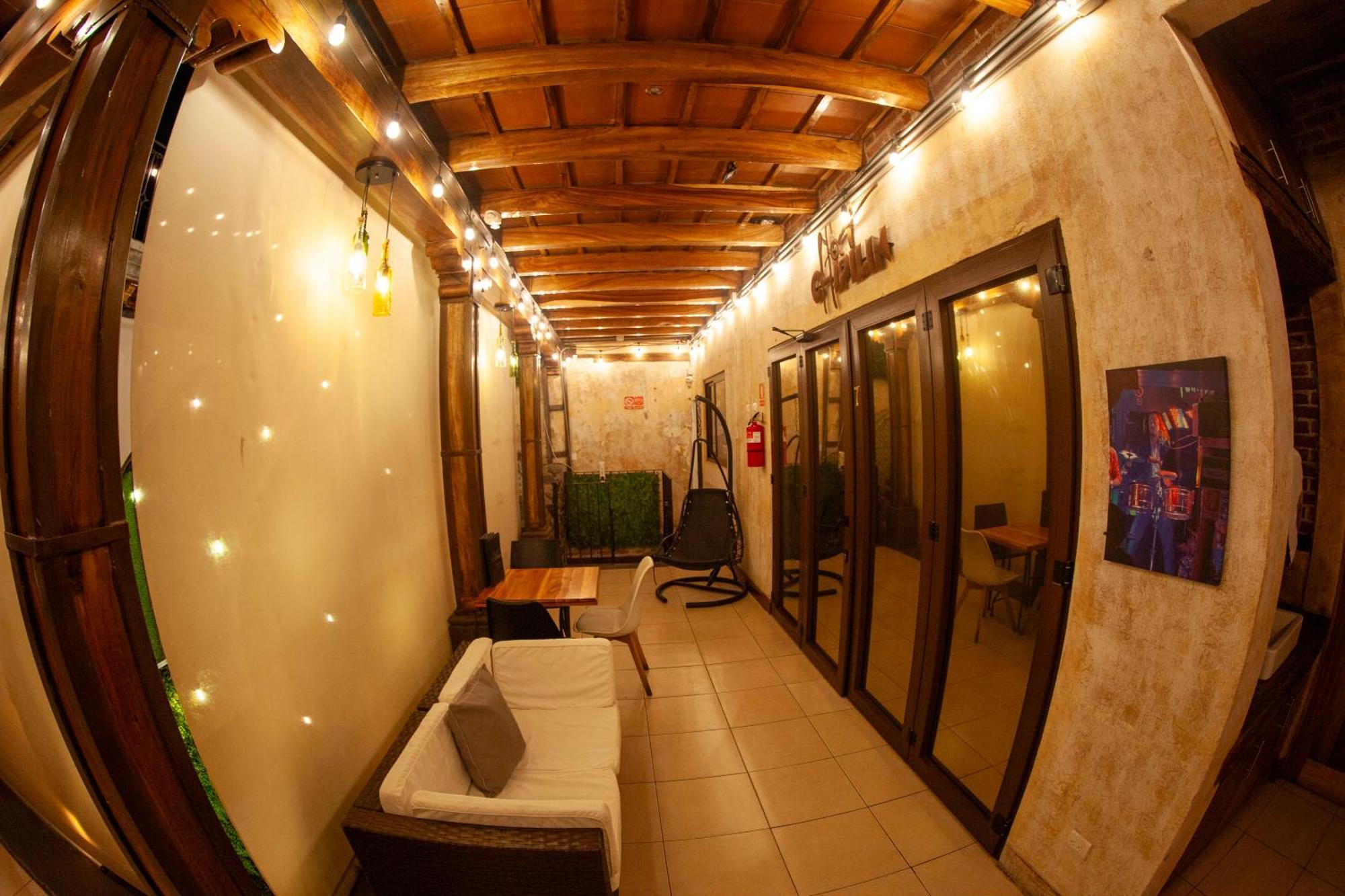 Hot Chipilin Hostel Antigua Kültér fotó